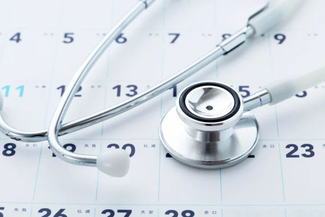 AGA初期脱毛の期間はどのくらい続く?