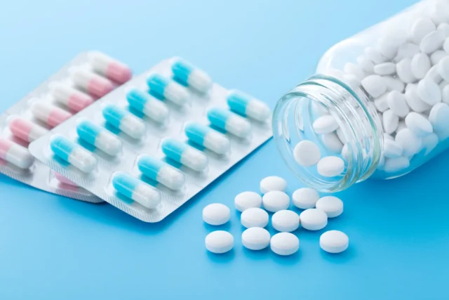 AGAの薬のジェネリック医薬品とは?先発品との違いと費用メリット