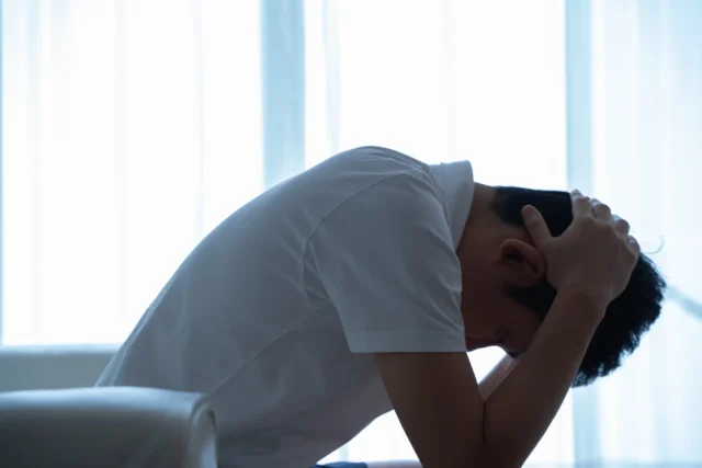 AGA治療薬を服用するとうつ病になる？