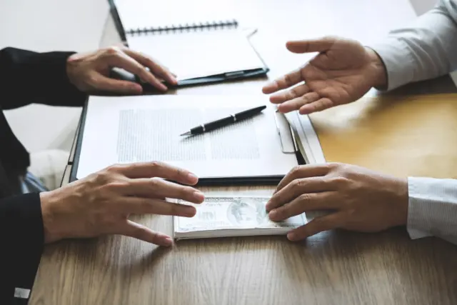 AGAクリニックで高額な医療ローンを組んでしまったら今すぐ何をすべき？